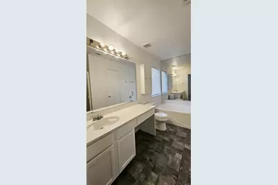 1025 Vaden Avenue, Burleson, TX 76028 - Photo 7