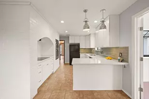 137 E Louella Dr, Hurst, TX 76054 - Photo 15