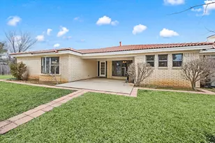 137 E Louella Dr, Hurst, TX 76054 - Photo 33