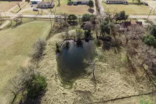 404 E Newland Dr, Robinson, TX 76706 - Photo 13