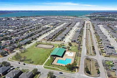 18021 Lake Ray Hubbard Drive, Forney, TX 75126 - Photo 27