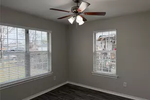 1926 Bayside St, Dallas, TX 75212 - Photo 7