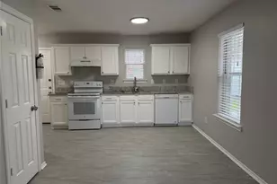 1926 Bayside St, Dallas, TX 75212 - Photo 3