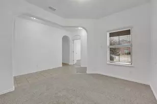 144 Creek Terrace Dr, Saginaw, TX 76131 - Photo 5