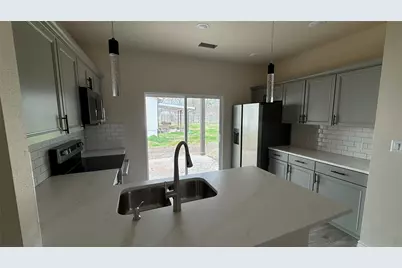 502 W Sanger Street, Celeste, TX 75423 - Photo 5