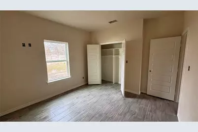 502 W Sanger Street, Celeste, TX 75423 - Photo 5