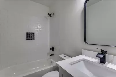 2403 Romine Avenue, Dallas, TX 75215 - Photo 13