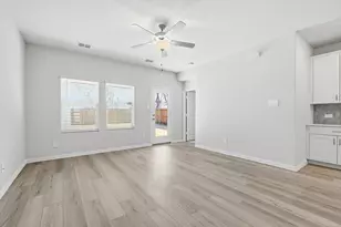 5611 Chasewood Dr, McKinney, TX 75071 - Photo 9