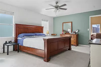 1945 Hemlock Drive, Haltom City, TX 76117 - Photo 15