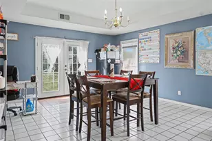 1945 Hemlock Dr, Haltom City, TX 76117 - Photo 31