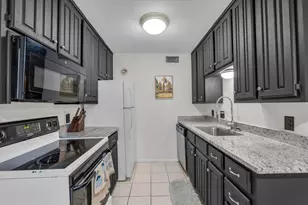 1421 S 12th St, Waco, TX 76706 - Photo 7