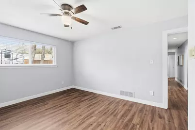 1631 Vail Place, Lewisville, TX 75077 - Photo 27