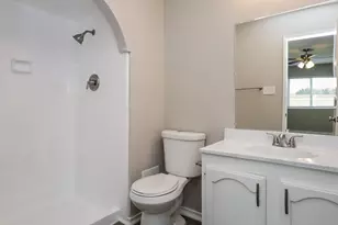 625 Nora Ln, DeSoto, TX 75115 - Photo 11