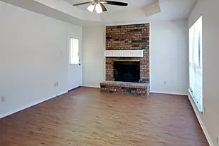 5211 Wild Horse Ct, Arlington, TX 76017 - Photo 3