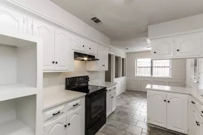 1421 Pine Hill Drive, Garland, TX 75043 - Photo 7