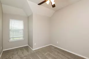 208 Ridgeway Blvd, Weatherford, TX 76086 - Photo 11