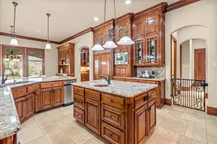 1602 Fair Oaks Dr, Westlake, TX 76262 - Photo 15