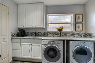 7247 Joyce Way, Dallas, TX 75225 - Photo 23