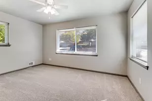 121 S Cavender St, Dallas, TX 75211 - Photo 7