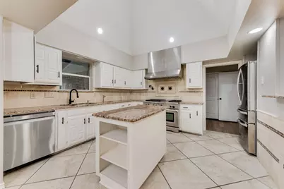 600 N Cockrell Hill Road, DeSoto, TX 75115 - Photo 5