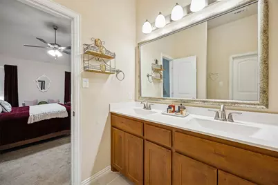 1815 Vallana Drive, Gainesville, TX 76240 - Photo 17