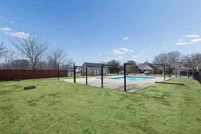 1815 Vallana Drive, Gainesville, TX 76240 - Photo 31