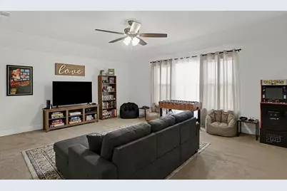 208 Copper Canyon Drive, Lewisville, TX 75067 - Photo 17