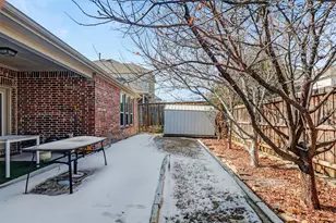 208 Copper Canyon Dr, Lewisville, TX 75067 - Photo 23