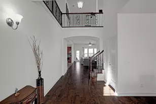 208 Copper Canyon Dr, Lewisville, TX 75067 - Photo 3