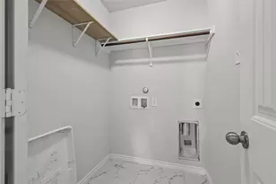 5556 Topwater Trl, Fort Worth, TX 76119 - Photo 11