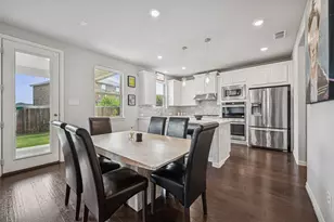 2536 Bozeman Ln, Carrollton, TX 75010 - Photo 7