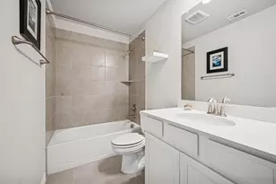 2536 Bozeman Ln, Carrollton, TX 75010 - Photo 19