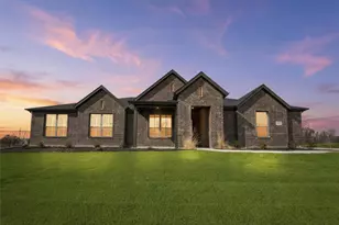219 Co Rd 4690, Boyd, TX 76023 - Photo 35