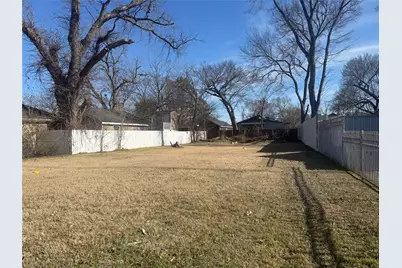 3926 Sidney Street, Dallas, TX 75210 - Photo 19