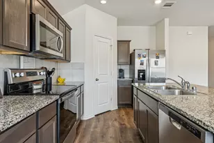 8012 Gallup Ave, Aubrey, TX 76227 - Photo 5