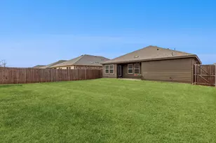 8012 Gallup Ave, Aubrey, TX 76227 - Photo 25