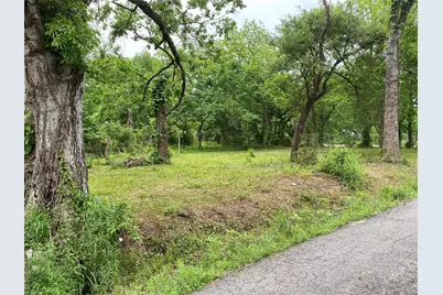 102 Elm Street, Bonham, TX 75418 - Photo 5