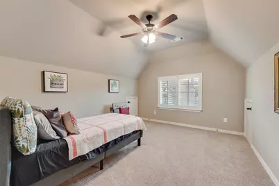 2111 N Hill Drive, Irving, TX 75038 - Photo 25
