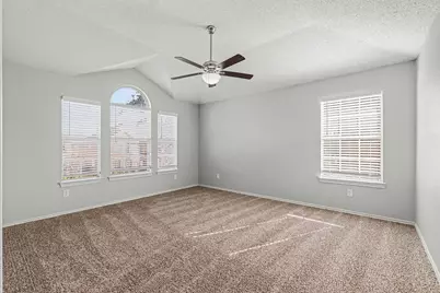 708 Willow Oak Drive, Allen, TX 75002 - Photo 17