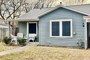 960 N Stephen Ave, Stephenville, TX 76401 - Photo 1