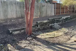 221 S Village Dr, McKinney, TX 75072 - Photo 17