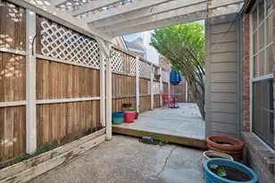 14592 Greenleaf Ct, Addison, TX 75001 - Photo 29
