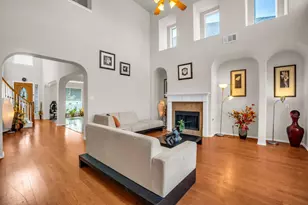 2228 Sparrow Hawk Ct, Grand Prairie, TX 75052 - Photo 13