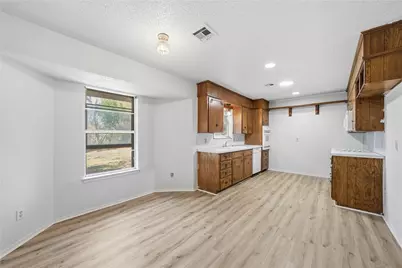 2711 Old Robinson Road, Waco, TX 76706 - Photo 5