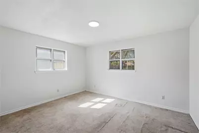 2711 Old Robinson Road, Waco, TX 76706 - Photo 11