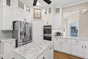 601 Primrose Ct, Argyle, TX 76226 - Photo 9