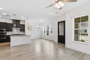 3127 Cliff Swallow Ln, Arlington, TX 76005 - Photo 11