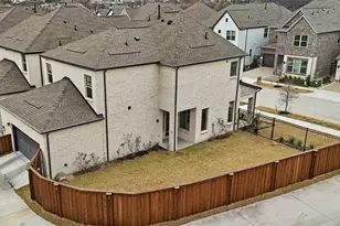 3127 Cliff Swallow Ln, Arlington, TX 76005 - Photo 31