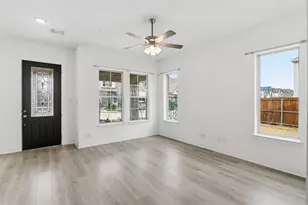 3127 Cliff Swallow Ln, Arlington, TX 76005 - Photo 9