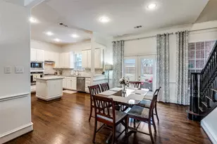 1718 E Branch Hollow Dr, Carrollton, TX 75007 - Photo 13